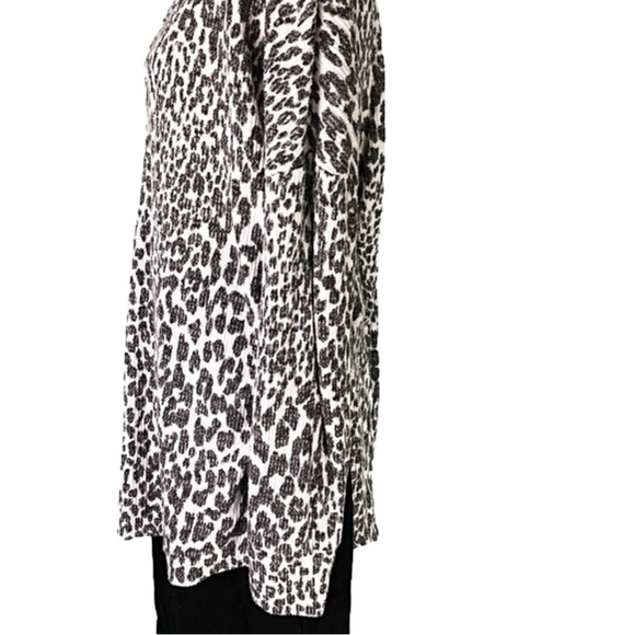 GEORGE- Animal Print Long Top - Picture 8 of 10